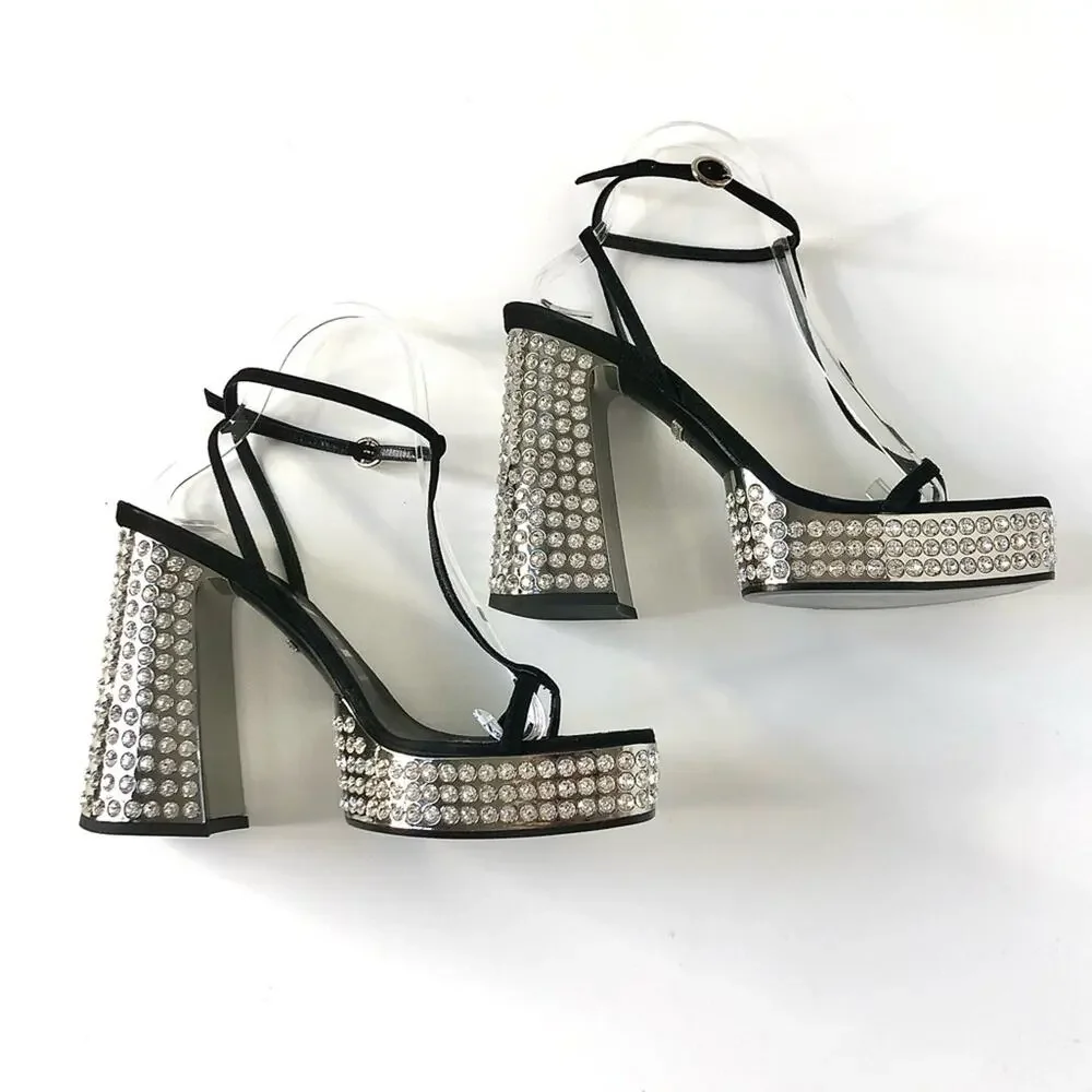 Gucci Rare Naimah Nero Crystal Embellished Platform Strappy Sandals 39